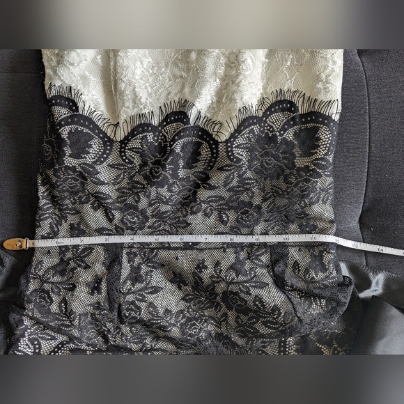 💙 FIESTA 💙 Vintage Inspired Lace Ruffle Dress - Picture 7 of 8